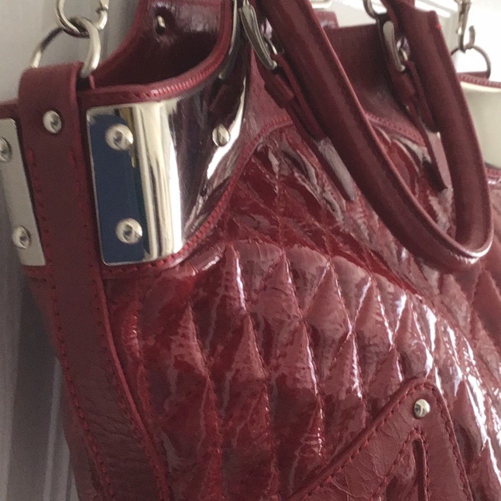 Red Bag - image 7